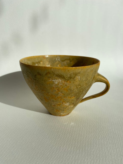 TASSE - MAKIKO HICHER